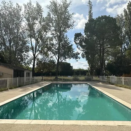 Arles, Au Calme Proche De La Camargue 6 * アルル